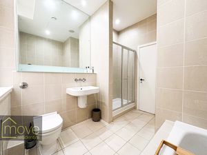 Photo 10- click for photo gallery